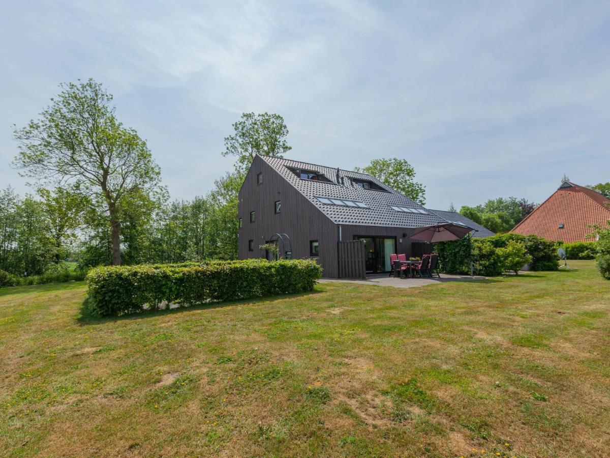Luxury Holiday Home With Private Terrace Langweer Exterior foto